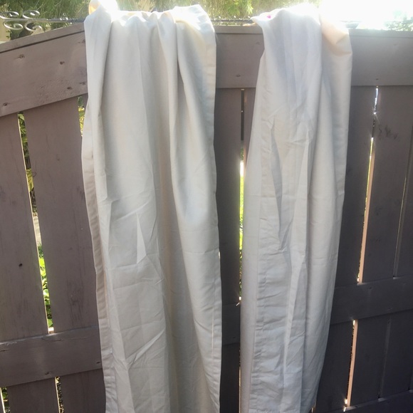 Curtains / Home Decor / Window Treatments